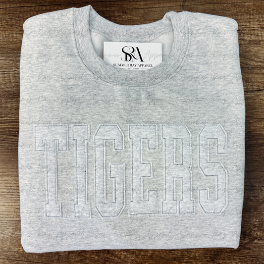 TIGERS Raggy Applique Sweatshirt