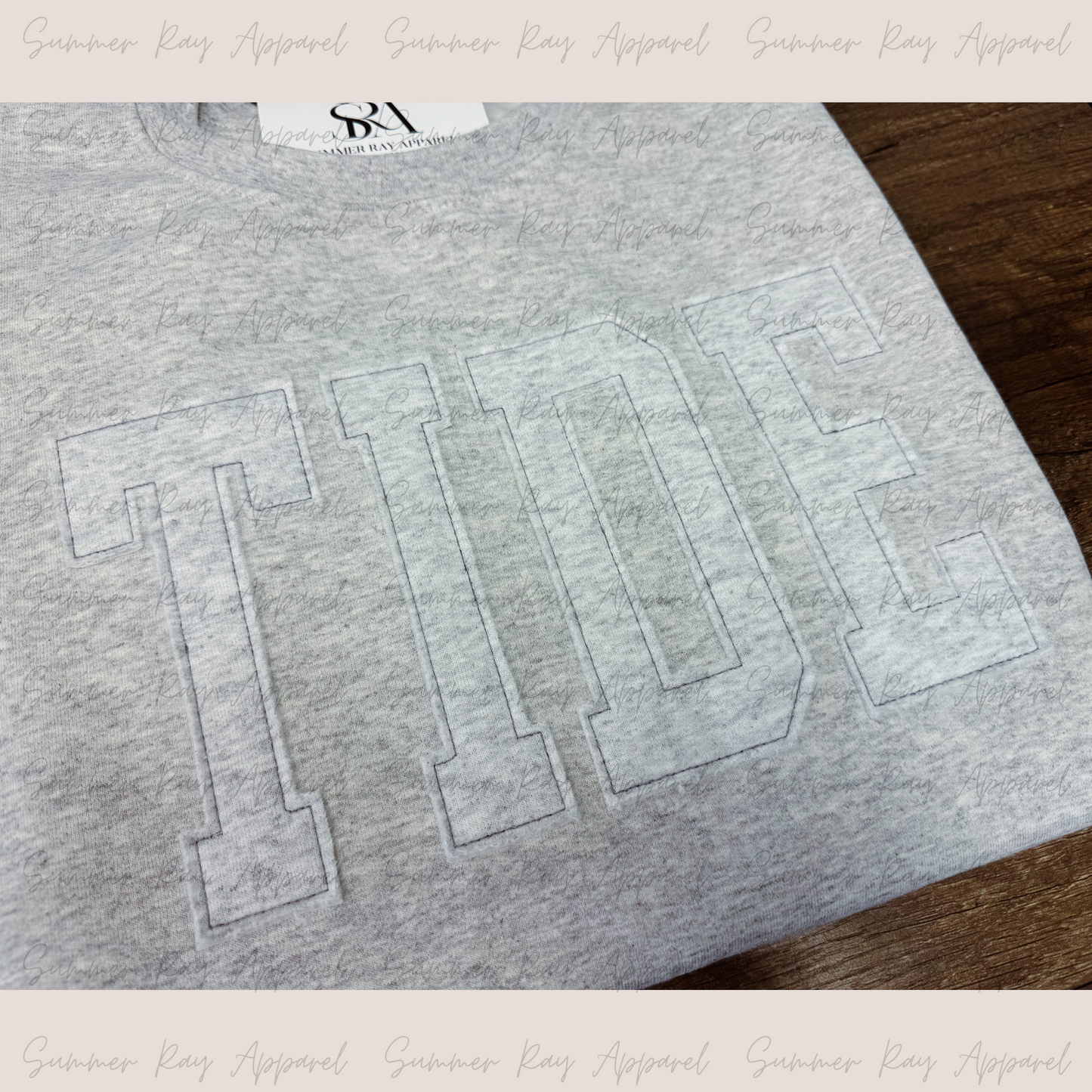 TIDE Raggy Applique Sweatshirt